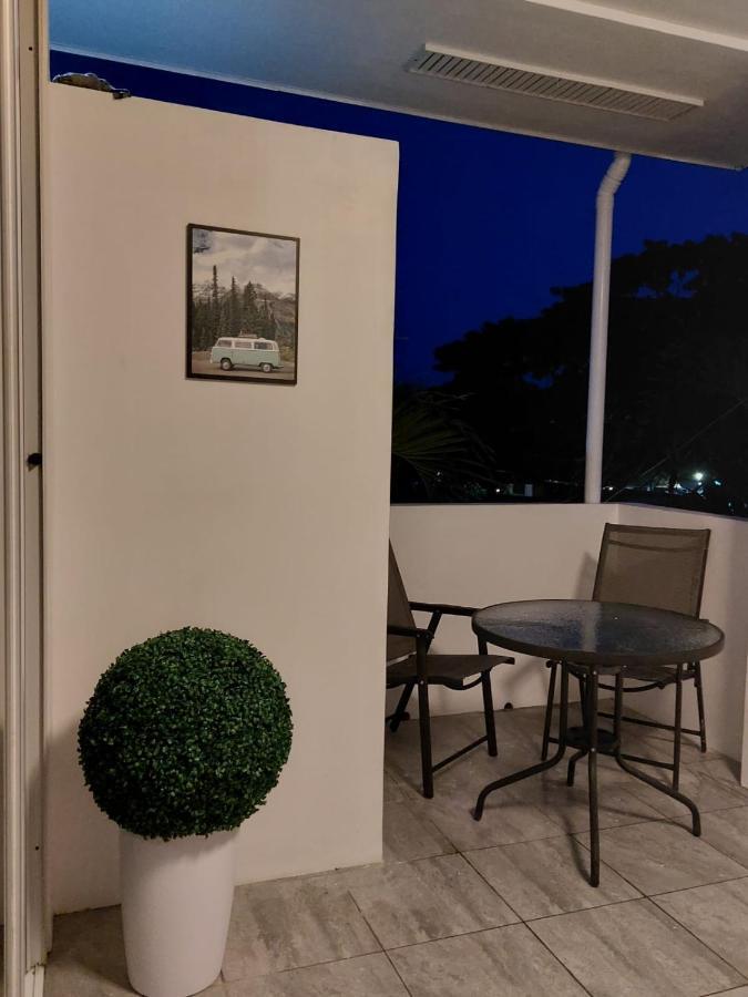 Bonsai Jacuzzi Suites Panglao Exterior photo